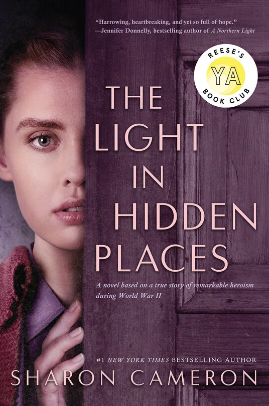 Couverture_The Light In Hidden Places