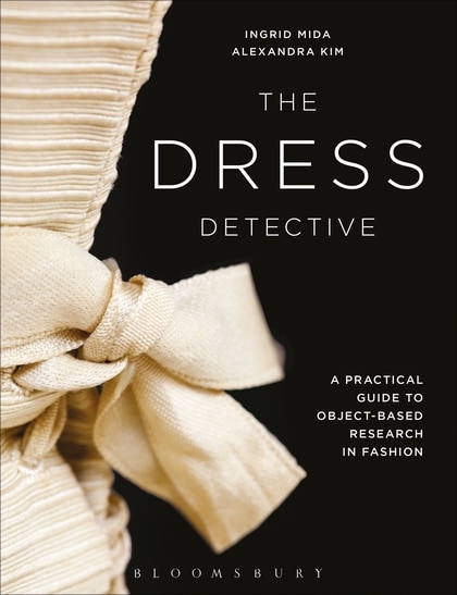 Front cover_The Dress Detective