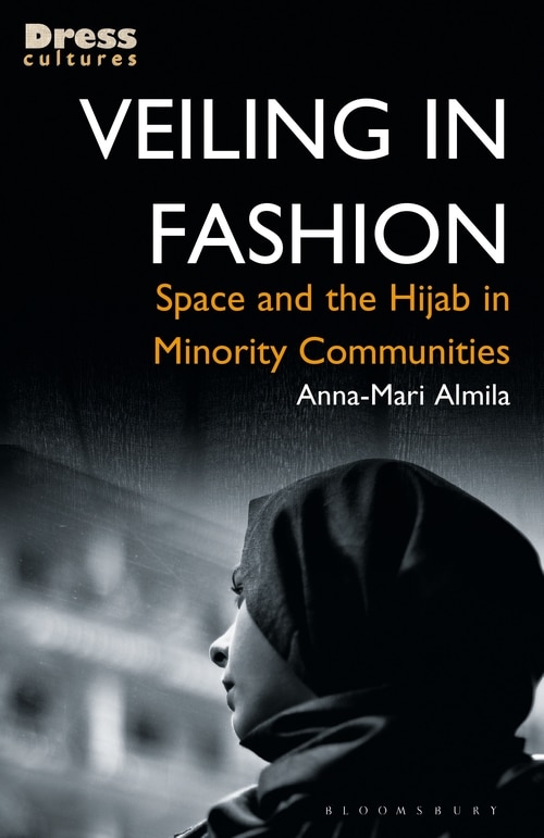 Front cover_Veiling In Fashion