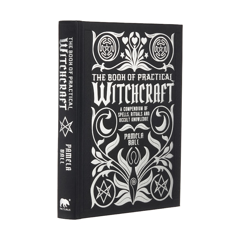 Couverture_The Book of Practical Witchcraft