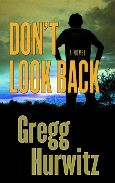 Don't Look Back: (Large  Print)