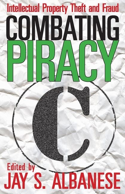 Couverture_Combating Piracy