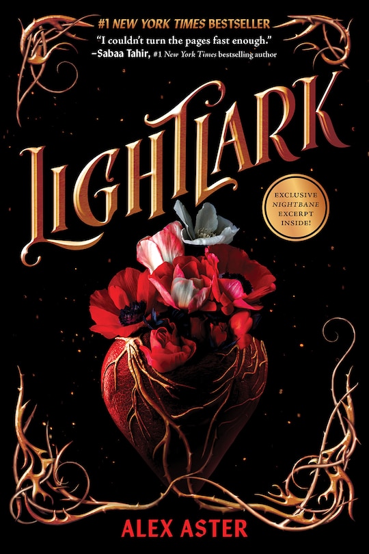 Front cover_Lightlark (The Lightlark Saga Book 1)