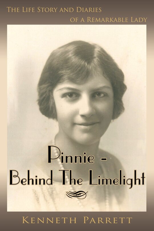 Couverture_Pinnie - Behind The Limelight