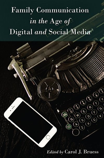 Couverture_Family Communication in the Age of Digital and Social Media