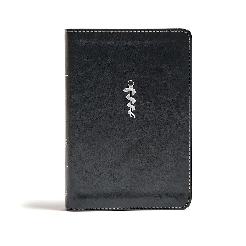 Front cover_Csb Doctor's Bible