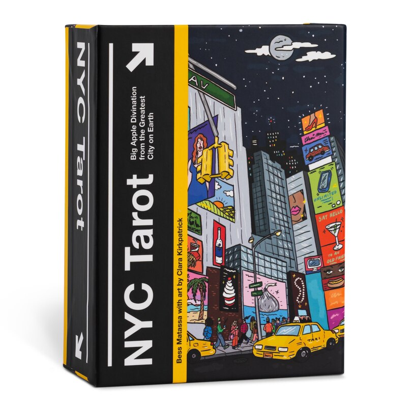 Front cover_NYC Tarot