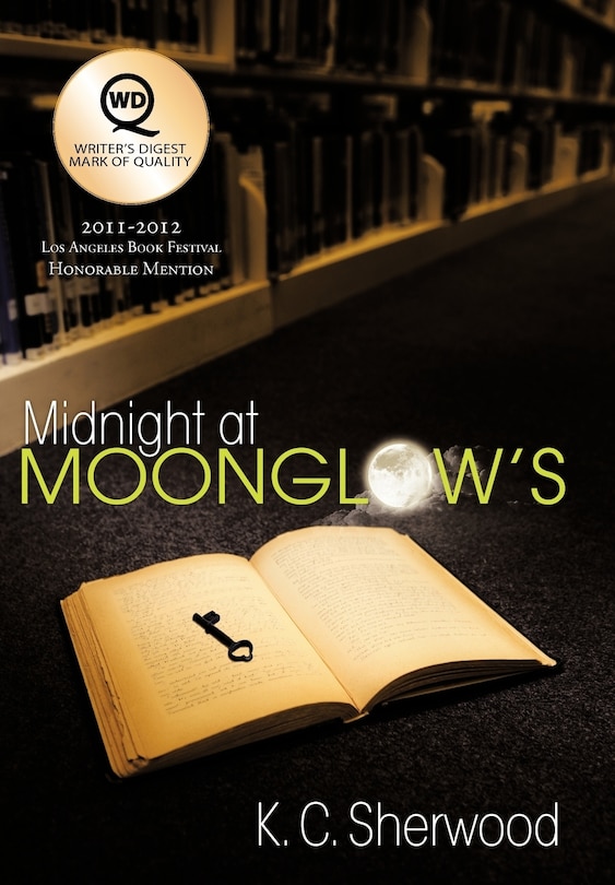 Couverture_Midnight at Moonglow's