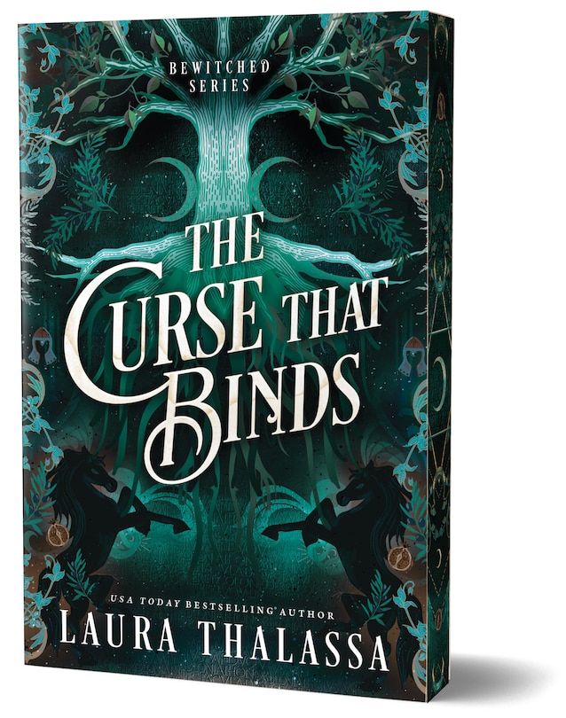 Front cover_The Curse That Binds (Deluxe Edition)