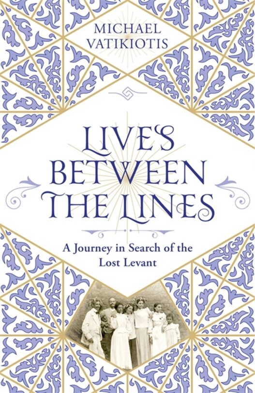 Couverture_Lives Between The Lines