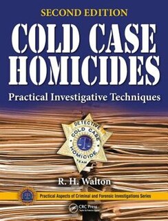 Couverture_Cold Case Homicides
