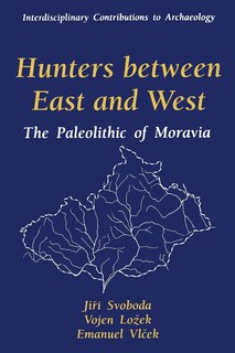 Front cover_Hunters Between East And West