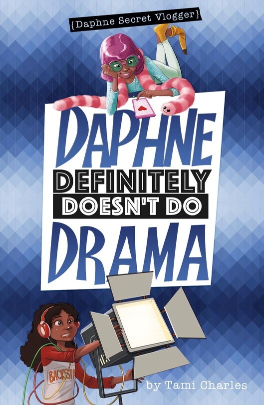 Front cover_Daphne Definitely Doesn't Do Drama