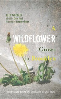 Couverture_A Wildflower Grows in Brooklyn