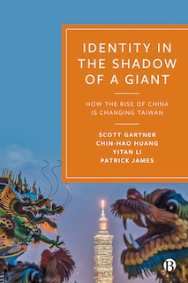 Couverture_Identity In The Shadow Of A Giant