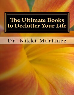 Front cover_The Ultimate Books to Declutter Your Life