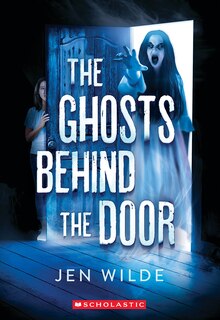 Couverture_The Ghosts Behind The Door