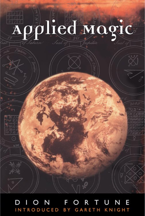 Front cover_Applied Magic