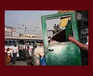 Raghubir Singh: Modernism On The Ganges by Mia Fineman