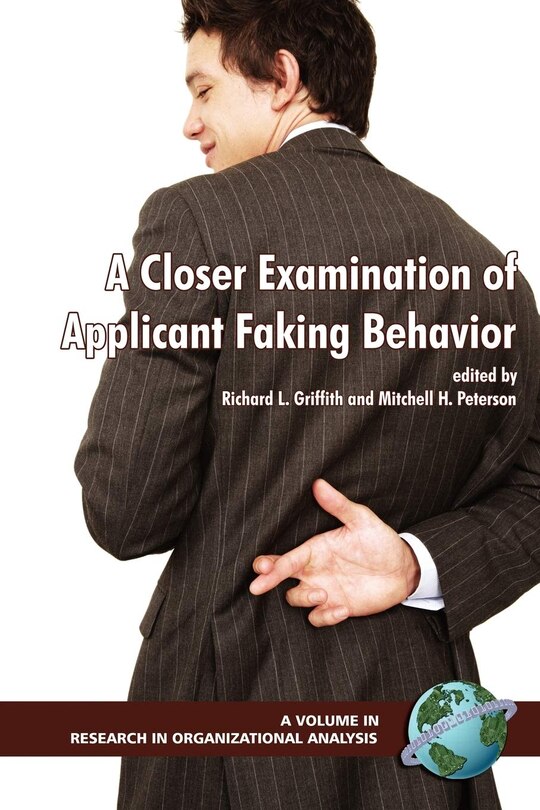 Couverture_A Closer Examination of Applicant Faking Behavior