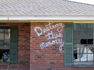 Front cover_Richard Misrach: Destroy This Memory