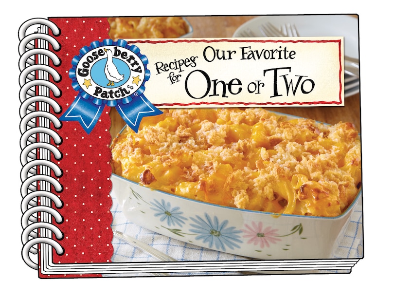 Couverture_Our Favorite Recipes For One Or Two W/photo Cover