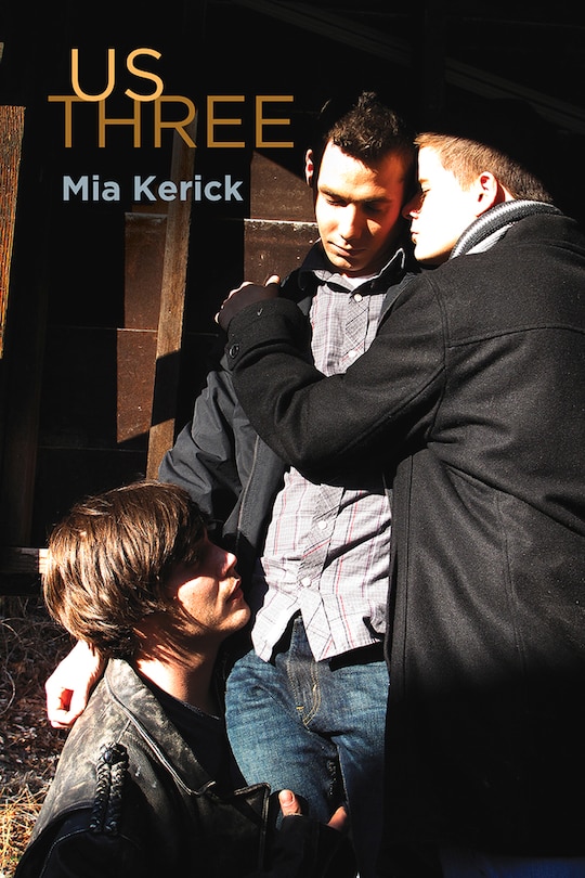 Front cover_Us Three