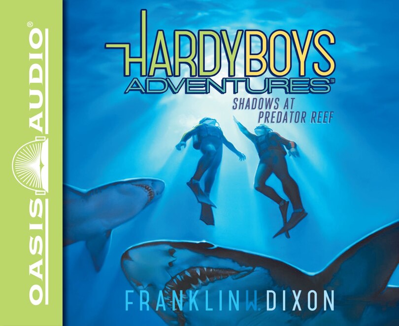 Couverture_Shadows At Predator Reef (library Edition)