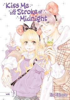 Couverture_Kiss Me At The Stroke Of Midnight 11