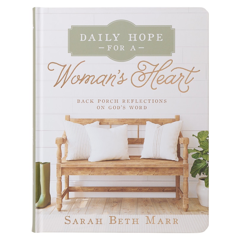 Front cover_Devotional Daily Hope for a Woman's Heart Hardcover