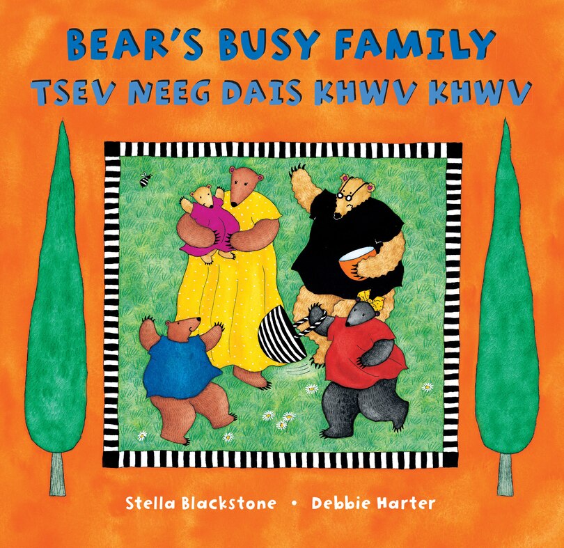 Couverture_Bear's Busy Family (Bilingual Hmong & English)