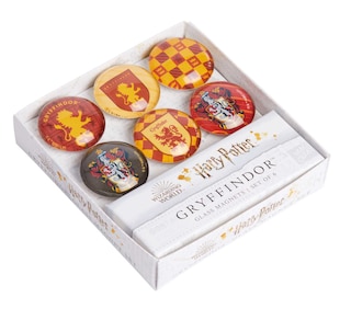 Front cover_Harry Potter: Gryffindor Glass Magnet Set (Set of 6)