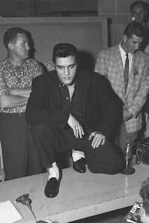 Front cover_Elvis Presley