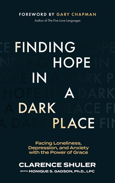 Couverture_Finding Hope in a Dark Place