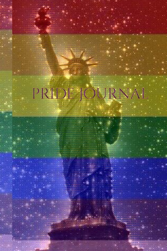 Couverture_Pride Rainbow statue of liberty creative blank journal