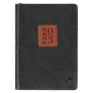 Couverture_Christian Art Gifts 2023 12 Month Executive Faux Vegan Leather Planner for Men & Women w/Brown Patch & Cross, Faith-inspired Daily Personal Monthly Organizer w/Zipper Closure & Ribbon Marker, Black