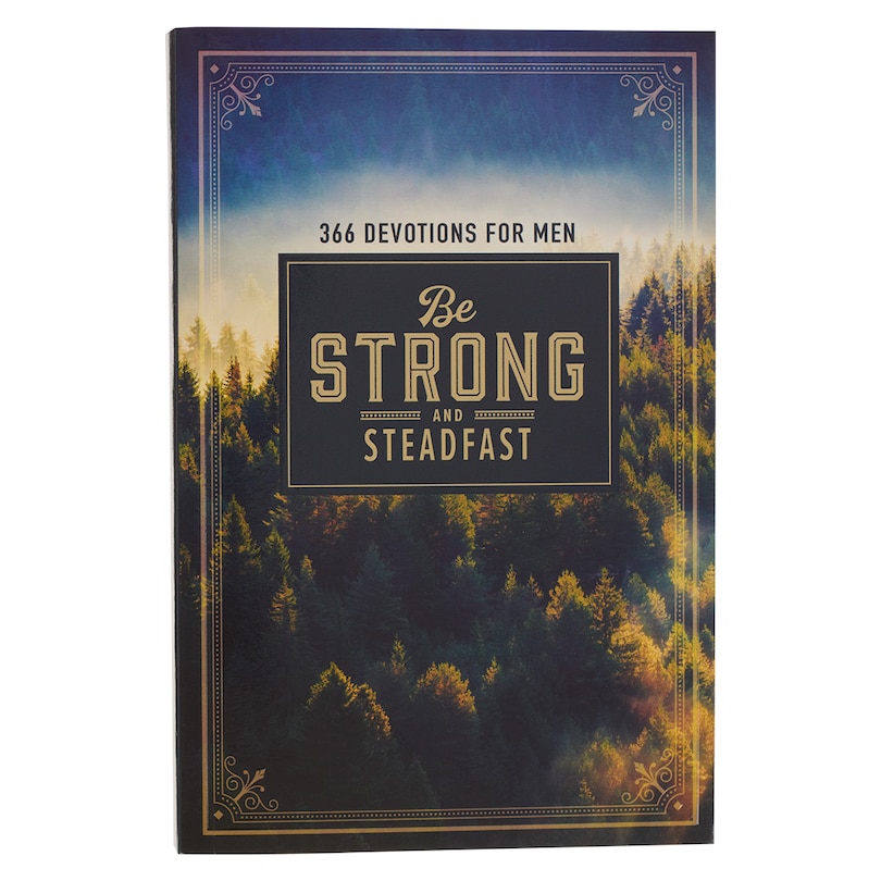 Couverture_Devotional Be Strong & Steadfast Softcover