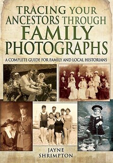 Couverture_Tracing Your Ancestors Through Family Photographs
