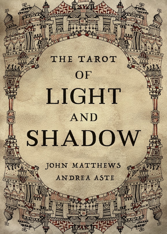 Couverture_The Tarot Of Light And Shadow