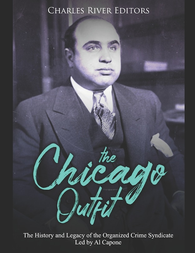 Front cover_The Chicago Outfit