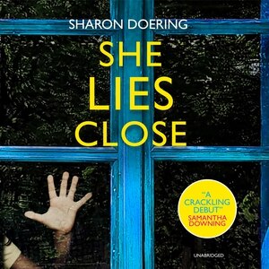 Couverture_She Lies Close