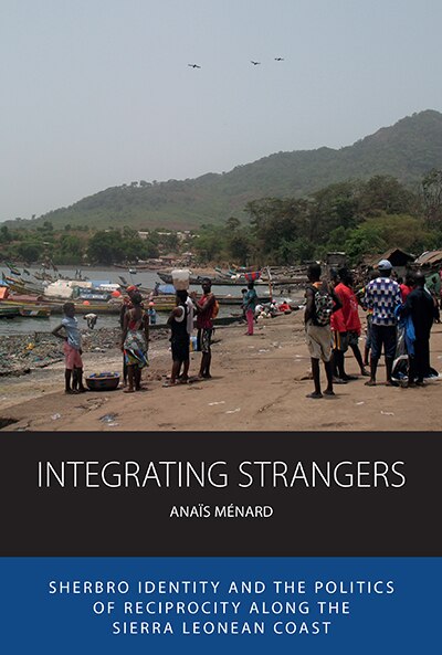 Couverture_Integrating Strangers