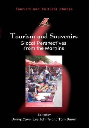 Couverture_Tourism and Souvenirs