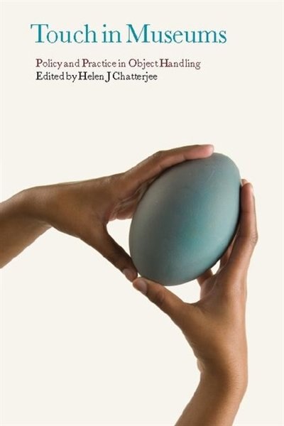 Couverture_Touch In Museums