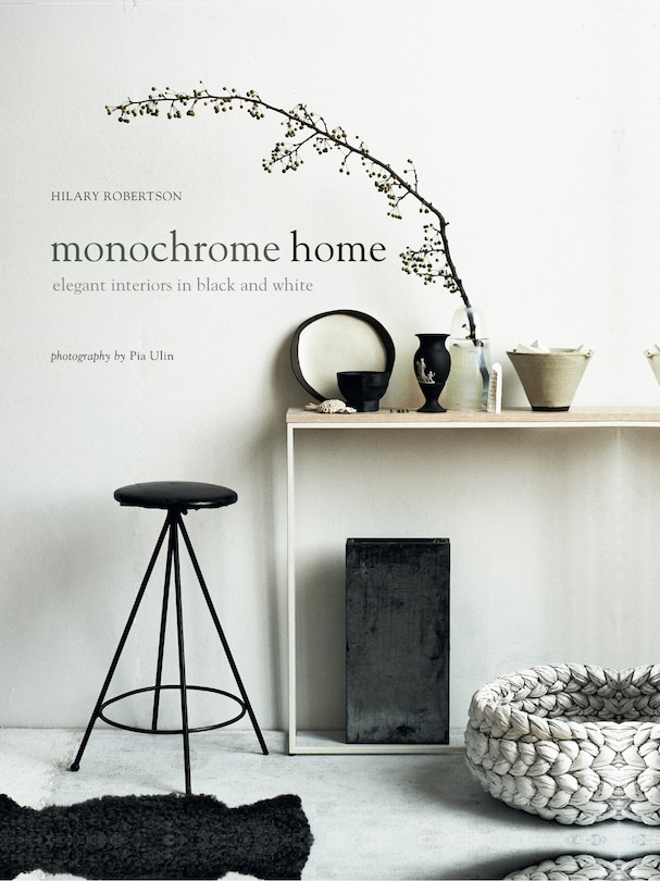 Front cover_Monochrome Home