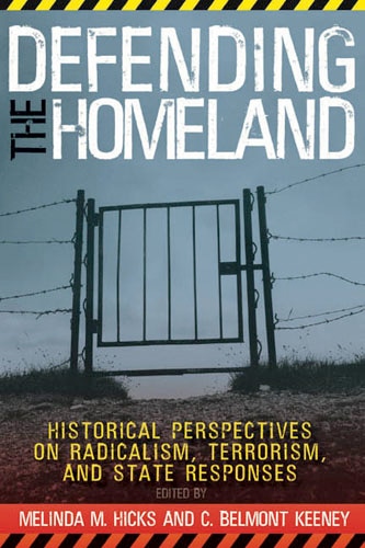 Couverture_DEFENDING THE HOMELAND