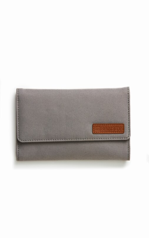 Front cover_Essential Envelope System - Gray