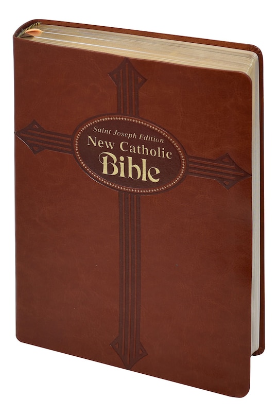 Front cover_St. Joseph New Catholic Bible (Gift Edition - Large Type)