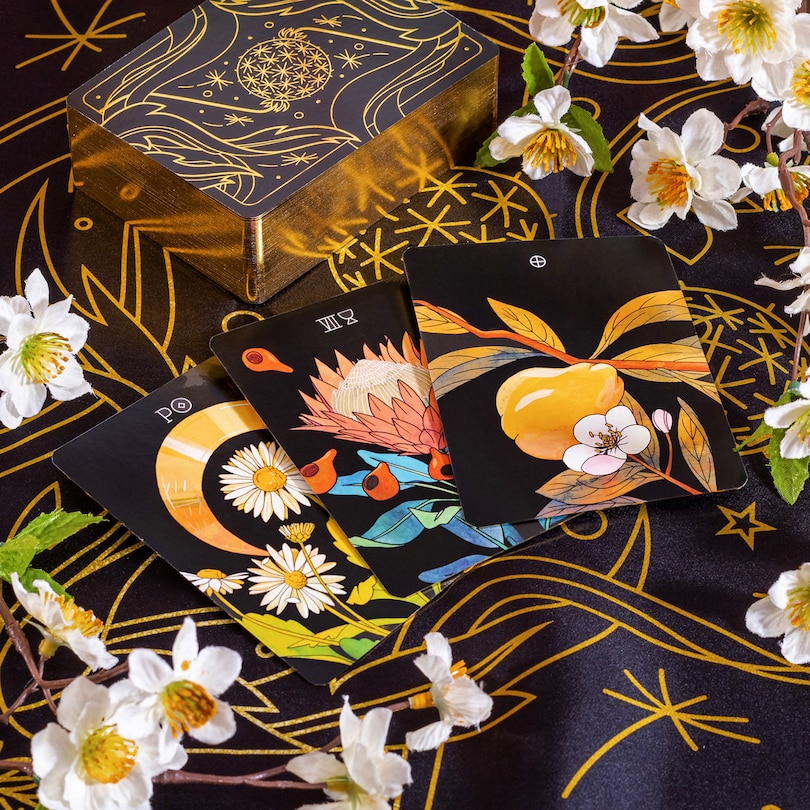 Couverture_BOTANICA: The Tarot Deck About the Language of Flowers