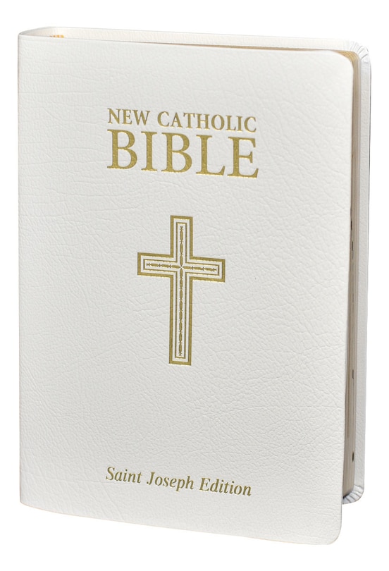 Couverture_St. Joseph New Catholic Bible (Gift Edition - Personal Size)